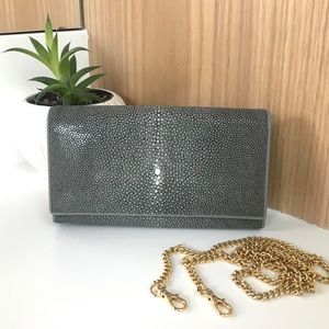 ✨Like New✨VIVO Genuine Shagreen Stingray Clutch